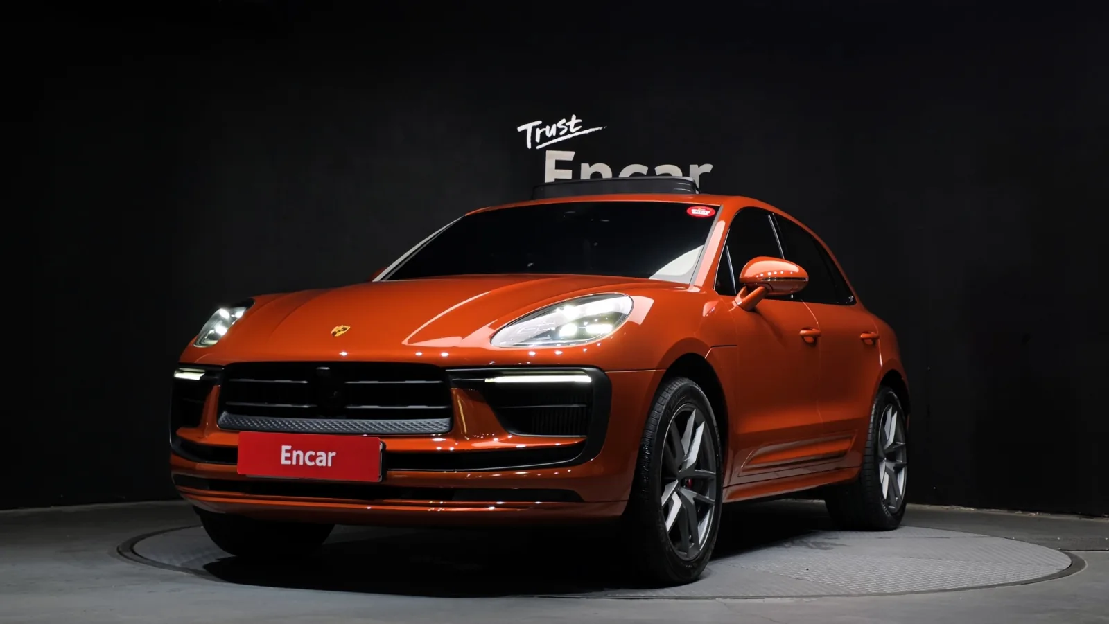 2022 Porsche Macan