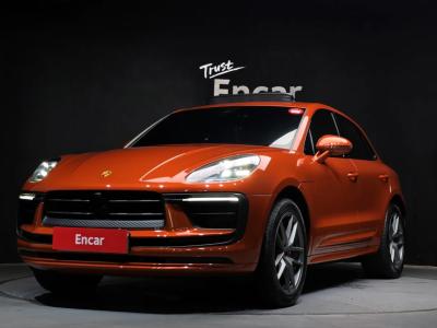 2022 Porsche Macan