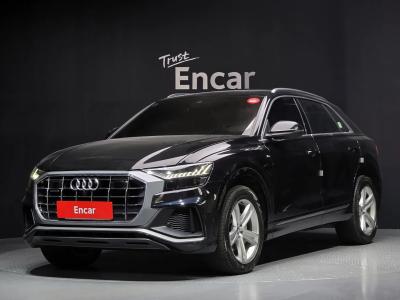 2021 Audi Q8
