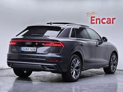 2021 Audi Q8