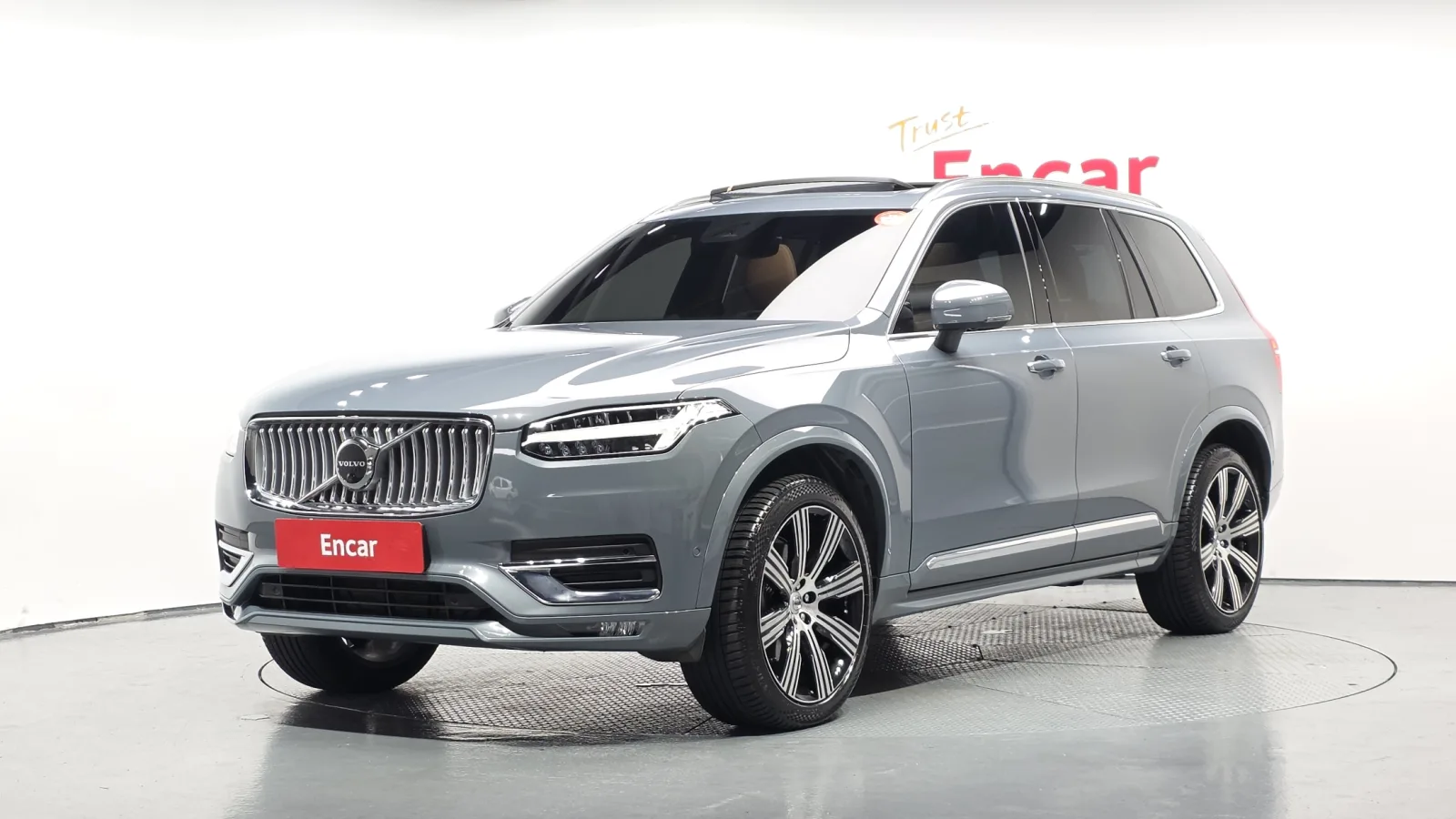 2023 Volvo XC90