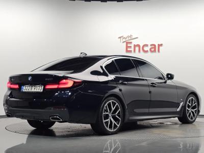 2022 BMW 5-Series