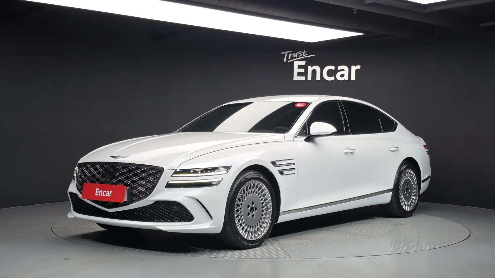 2025 Genesis G80