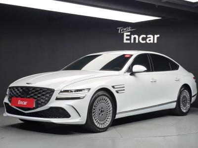 2025 Genesis G80