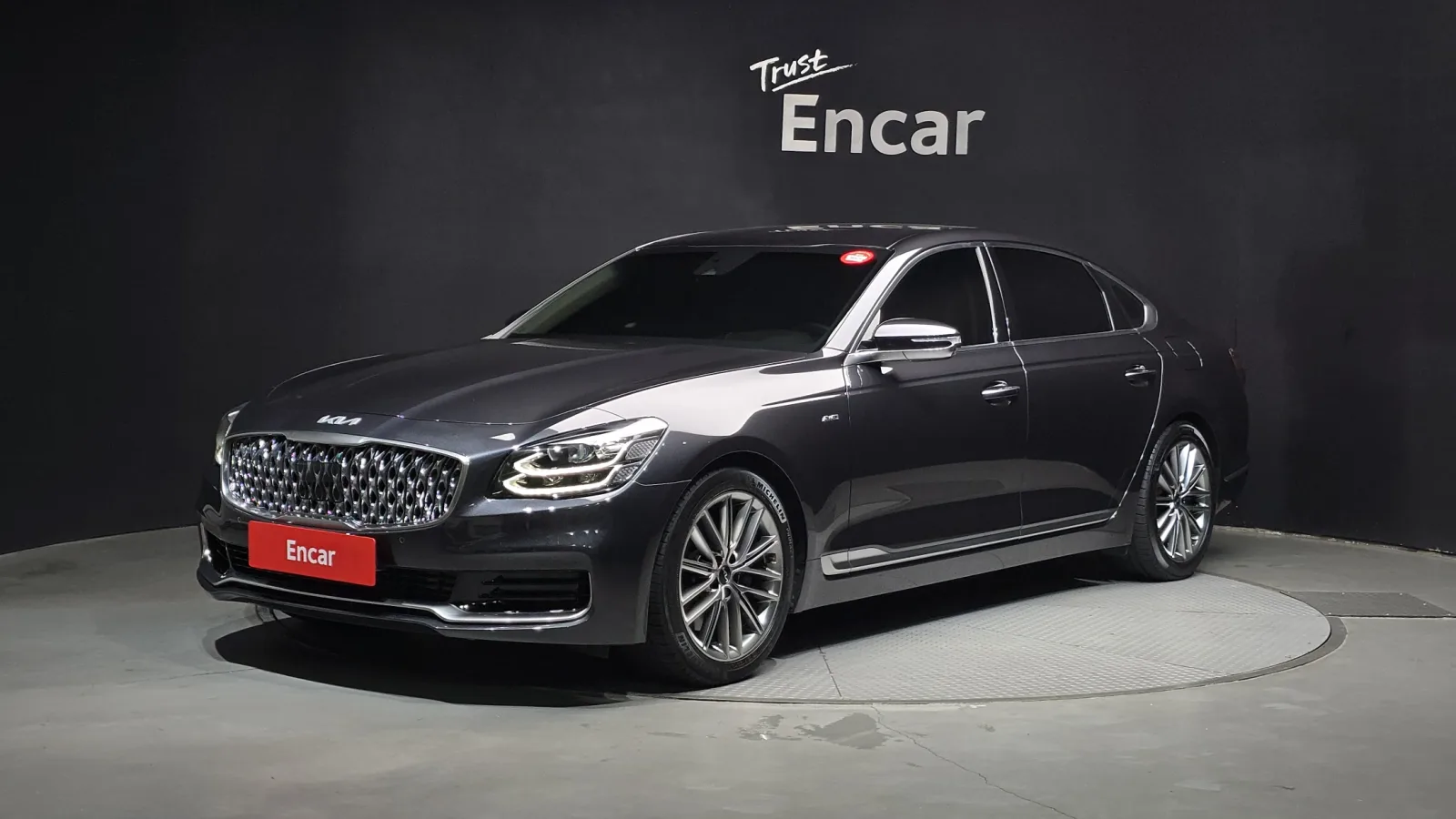 2020 Kia K9