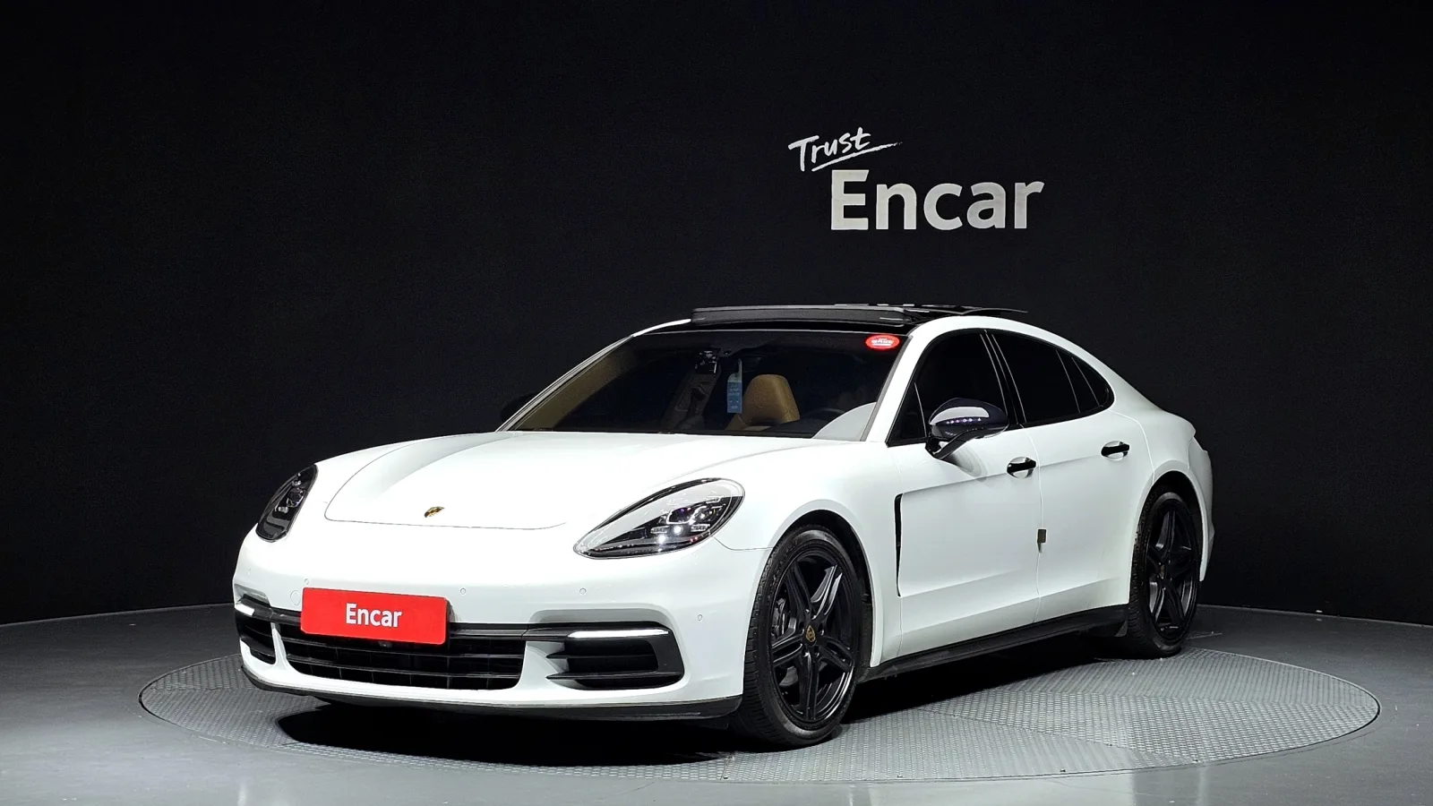 2018 Porsche Panamera