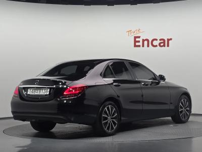 2019 Mercedes-Benz C-Class