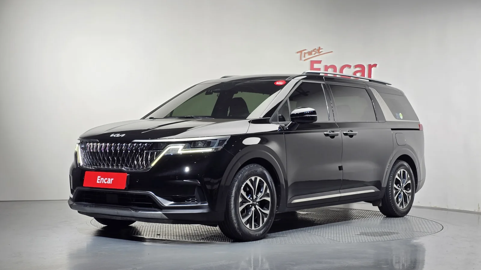 2023 Kia Carnival