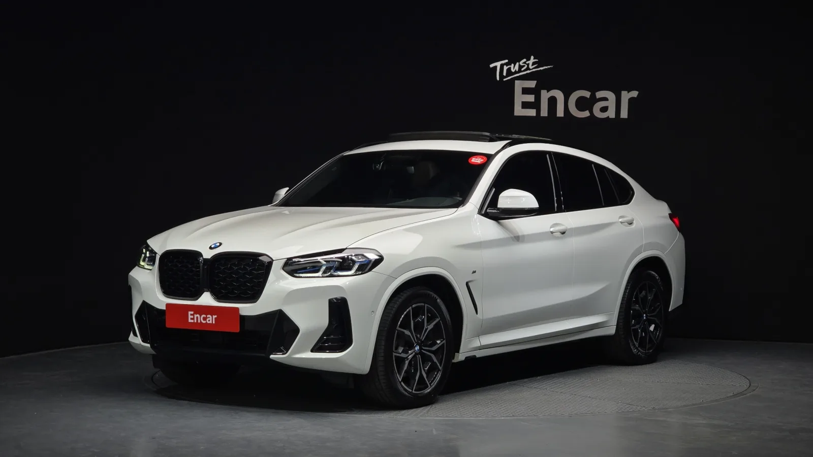 2023 BMW X4