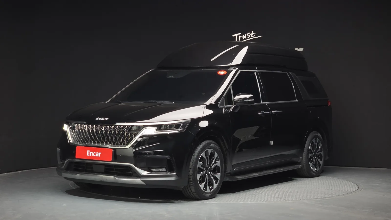 2023 Kia Carnival