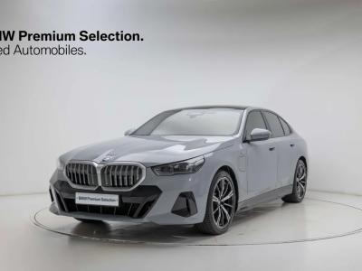 2025 BMW 5-Series