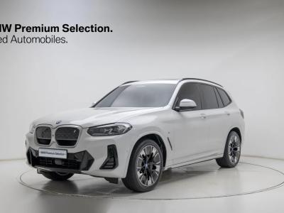2022 BMW iX3