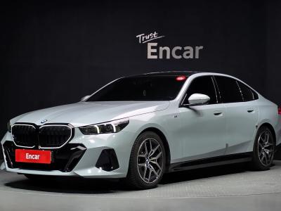 2025 BMW 5-Series