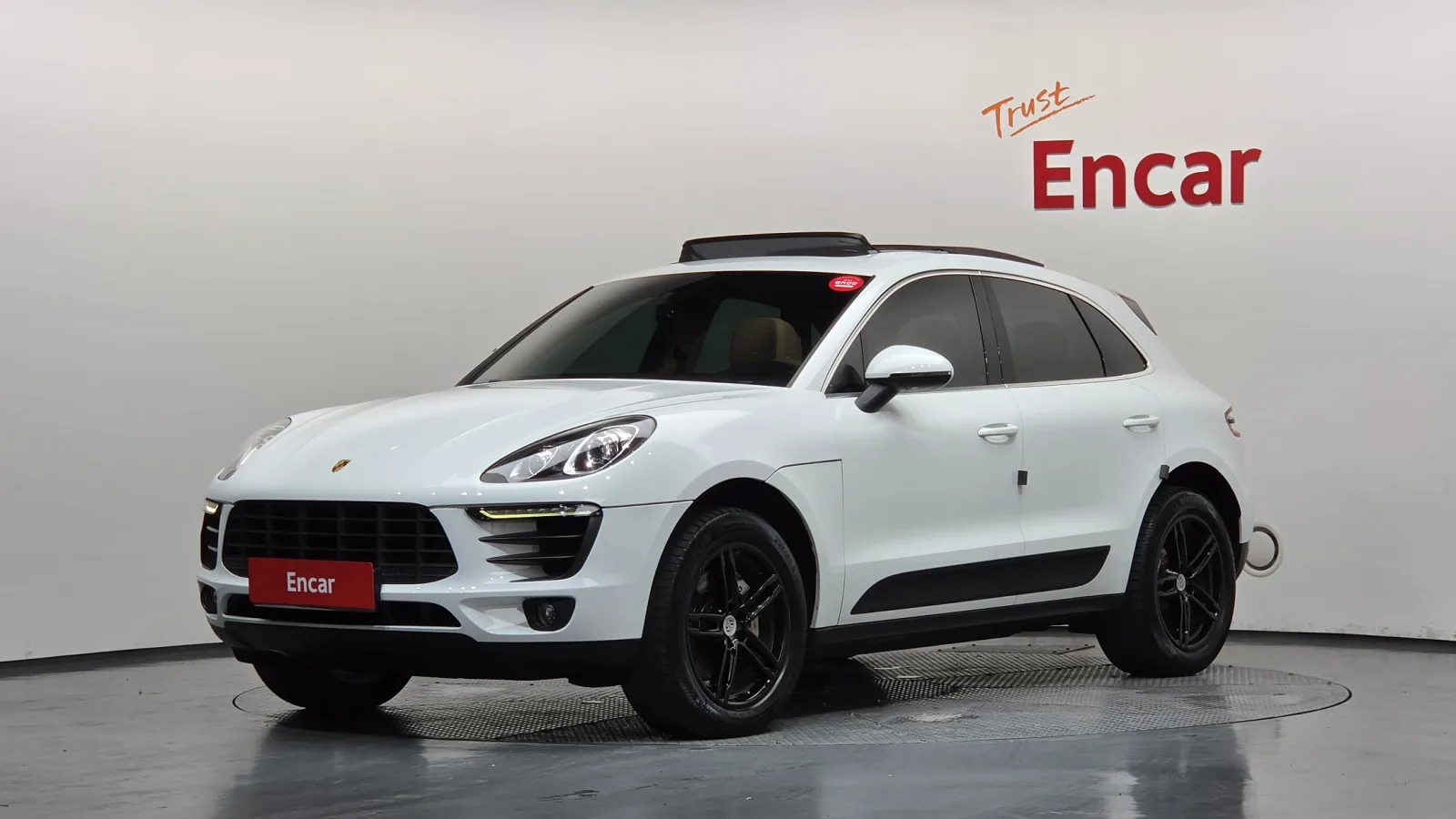 2015 Porsche Macan