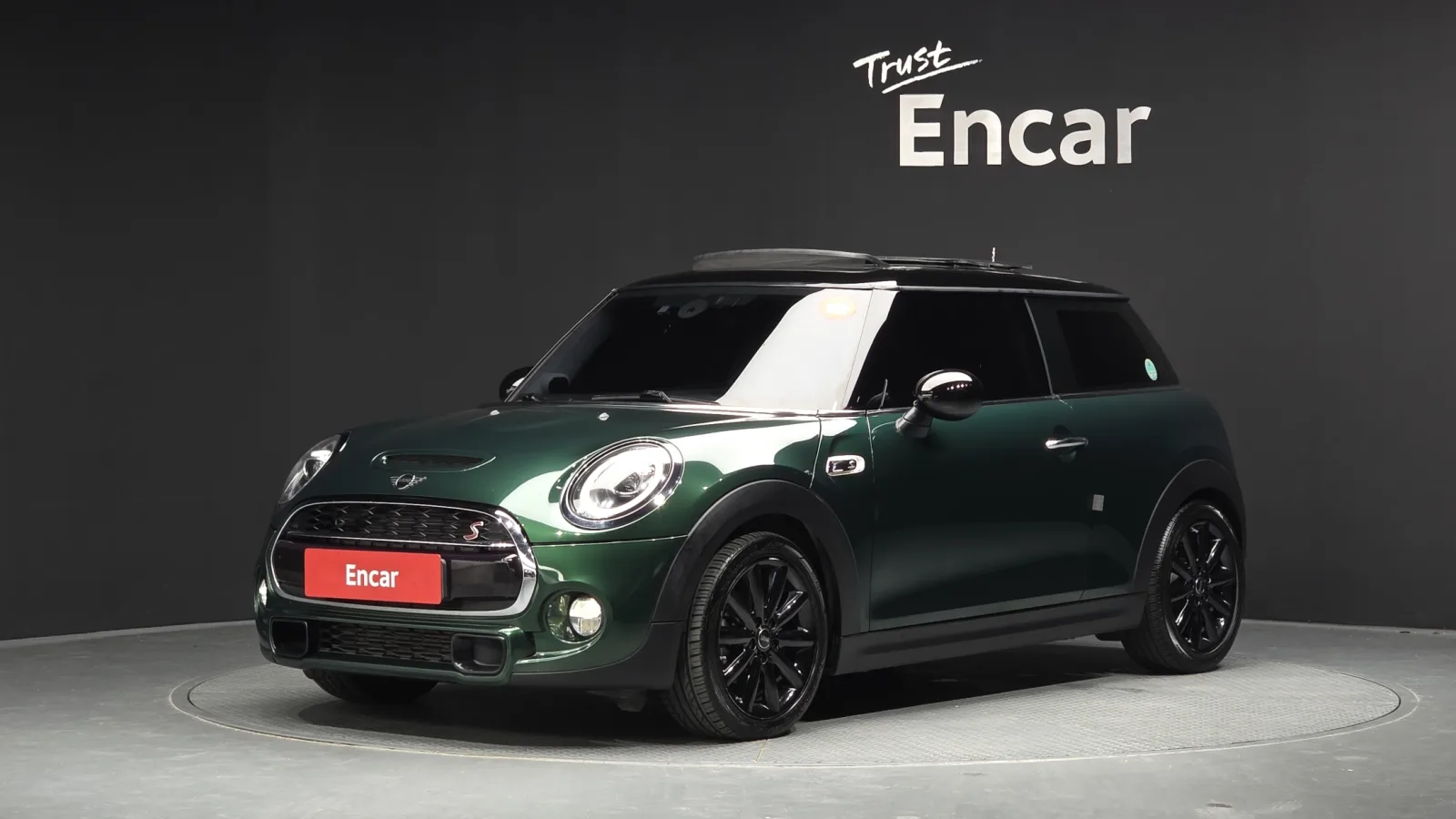 2019 MINI Cooper
