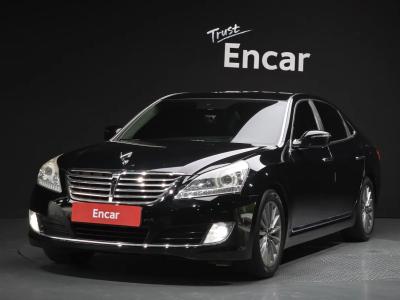 2013 Hyundai Equus