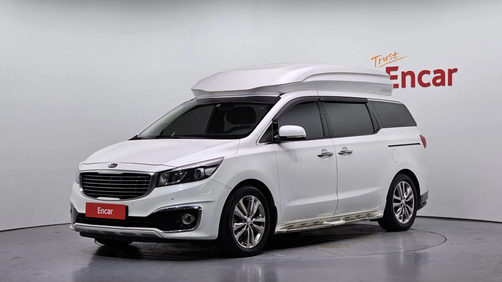 2017 Kia Carnival