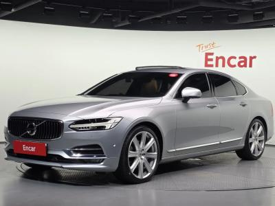 Volvo S90 2018