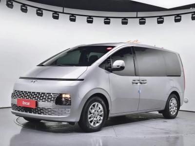 2023 Hyundai Staria
