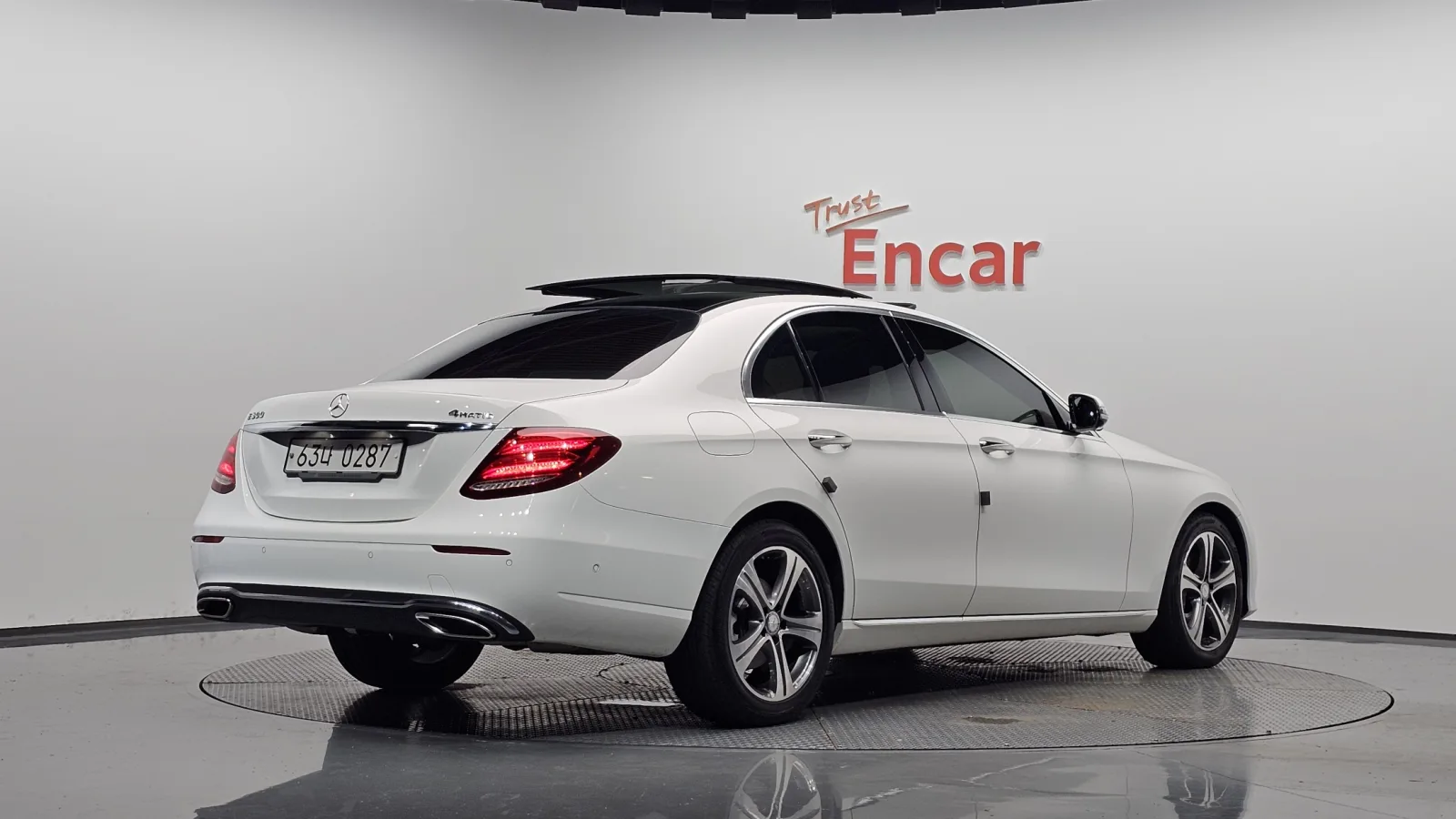 2017 Mercedes-Benz E-Class