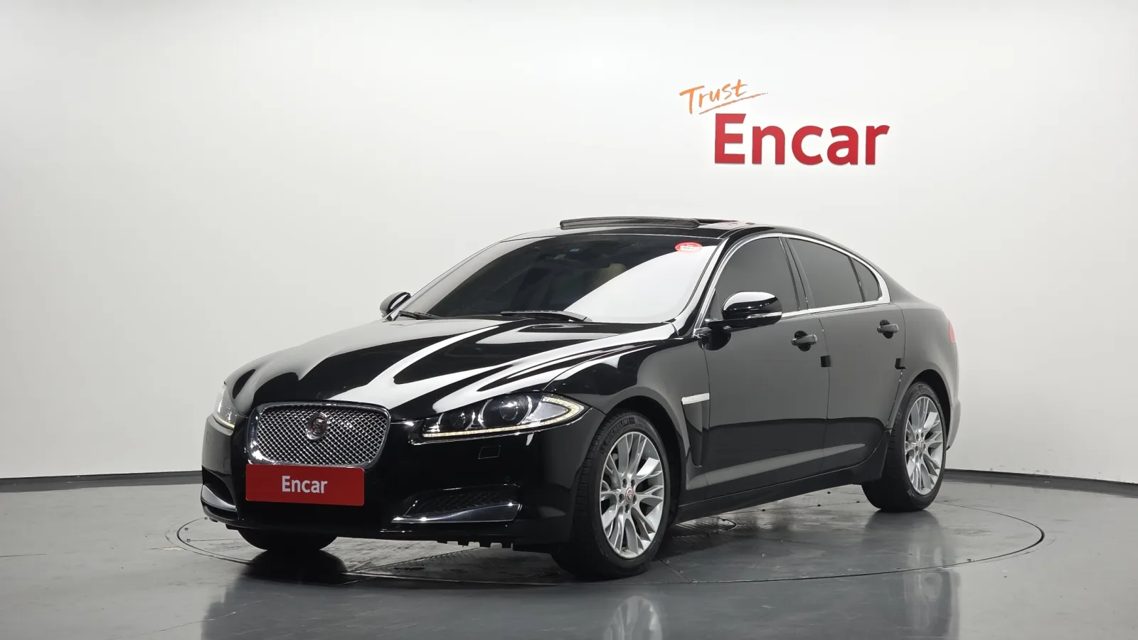 2015 Jaguar XF