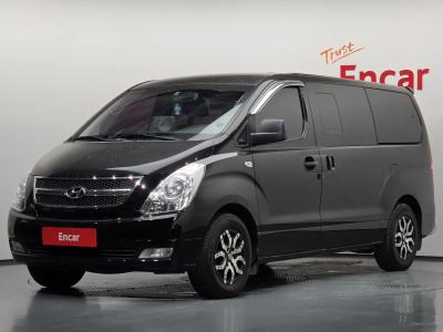2011 Hyundai Starex
