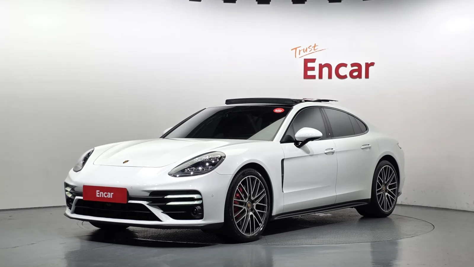 2021 Porsche Panamera