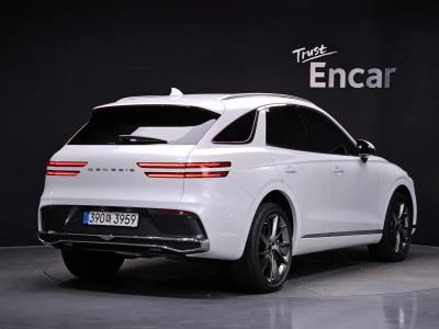 2026 Genesis GV70