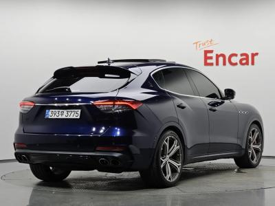 Maserati Levante 2019
