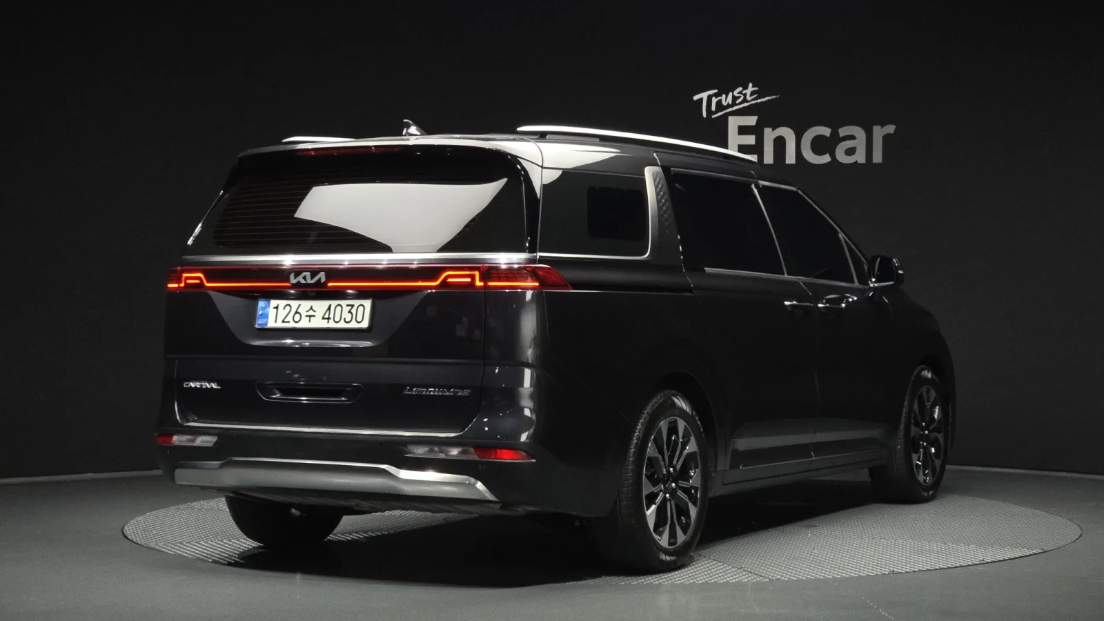 2023 Kia Carnival