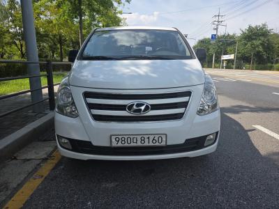 2017 Hyundai Starex