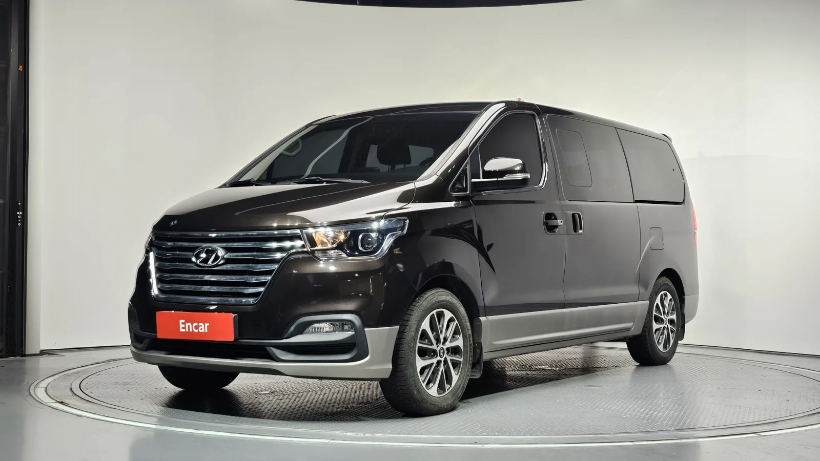 2019 Hyundai Starex