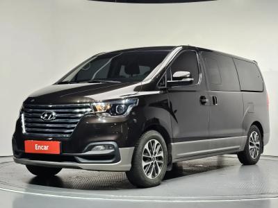 2019 Hyundai Starex