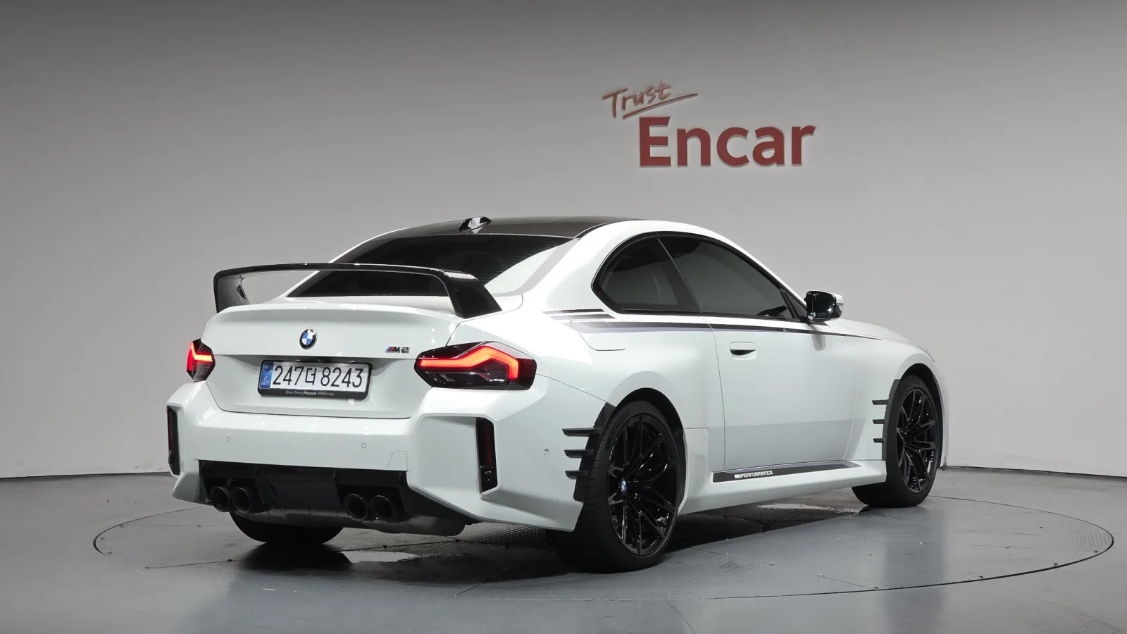 2025 BMW M2