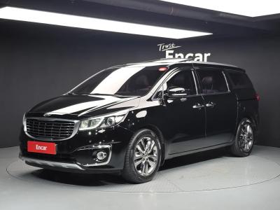 2017 Kia Carnival