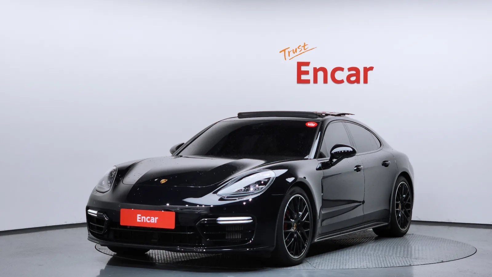 2020 Porsche Panamera
