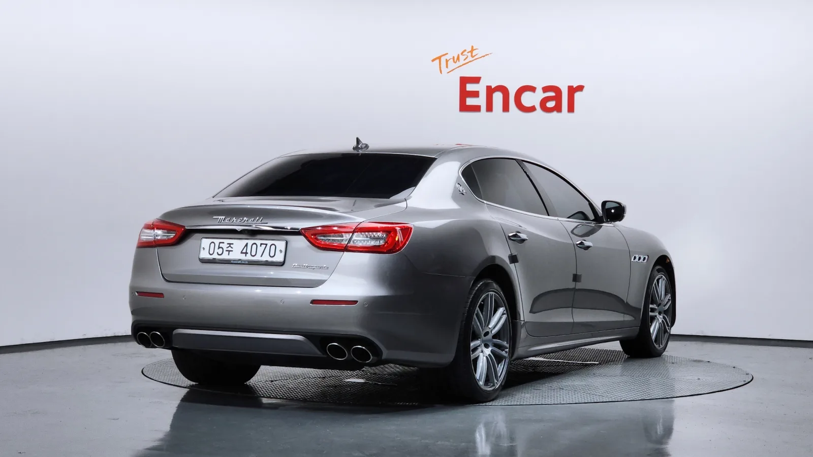 2017 Maserati Quattroporte