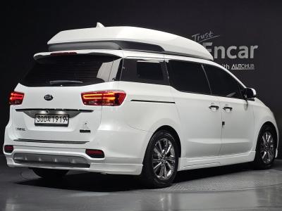 2020 Kia Carnival