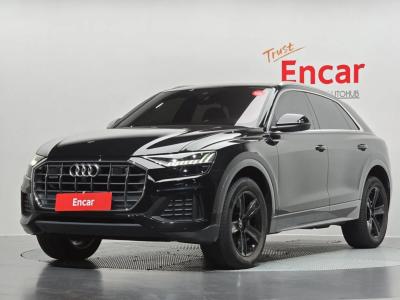 2022 Audi Q8