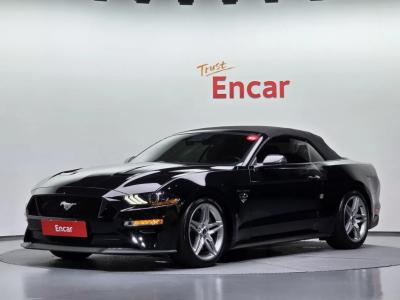 2020 Ford Mustang