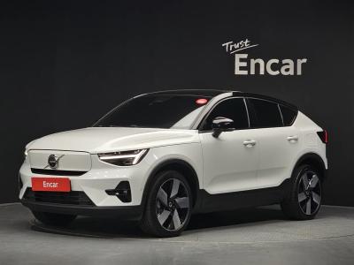 2022 Volvo C40