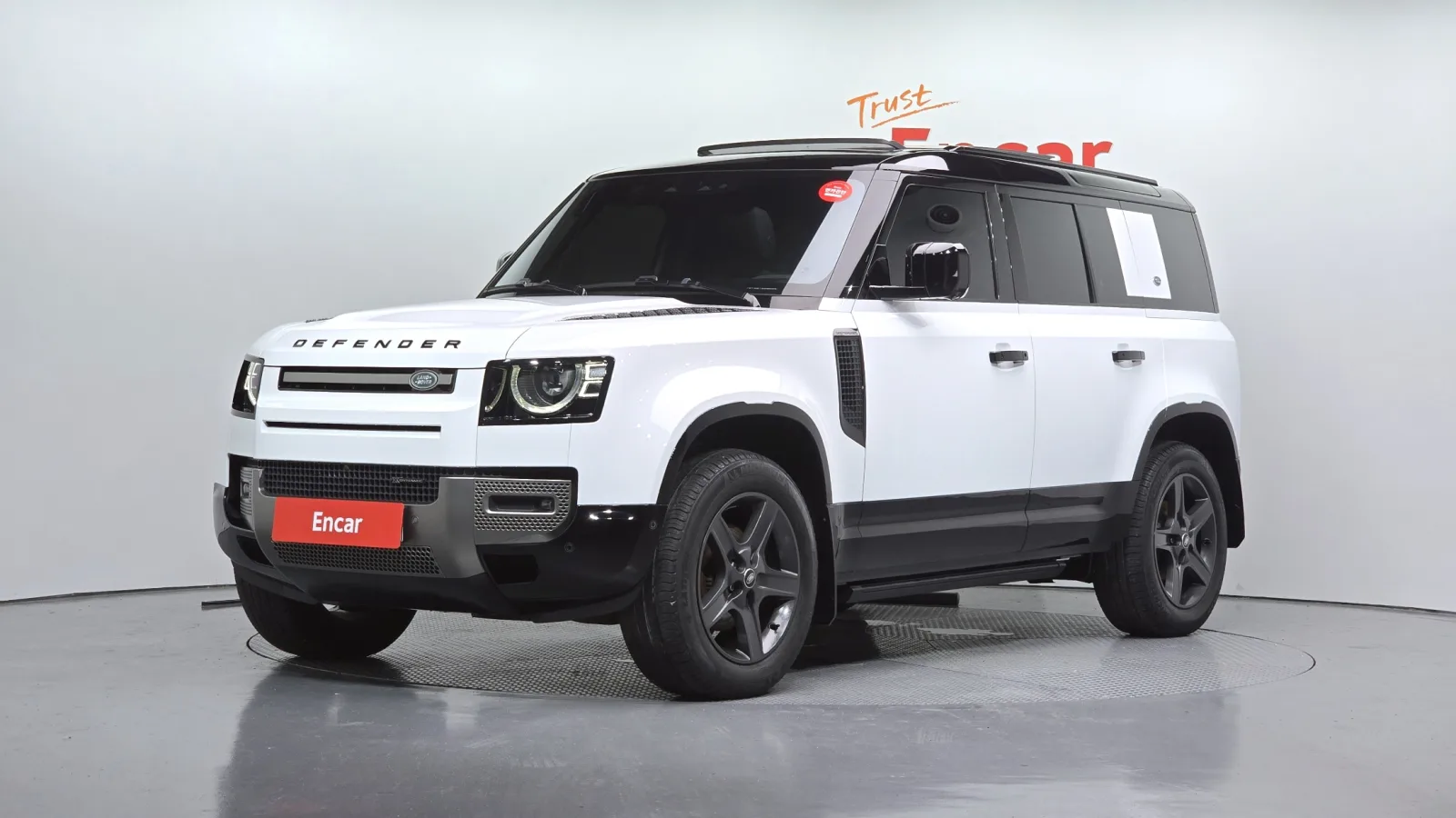 2023 Land Rover Defender