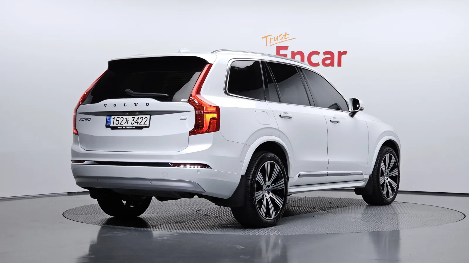 2022 Volvo XC90