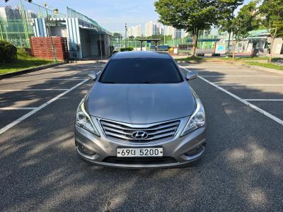 2012 Hyundai Grandeur