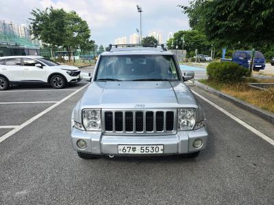 2008 Jeep Commander