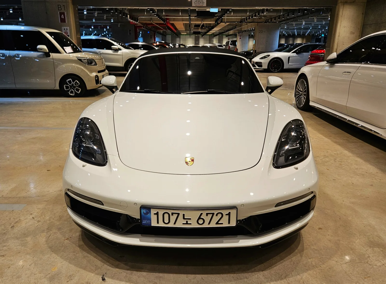 2019 Porsche 718
