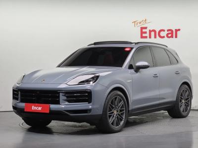 2025 Porsche Cayenne