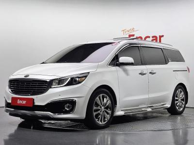 2017 Kia Carnival