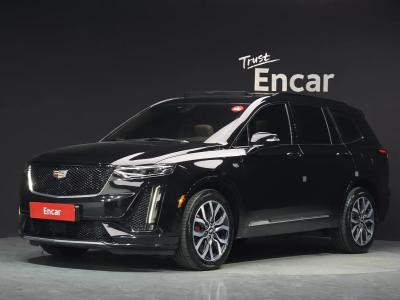 2022 Cadillac XT6