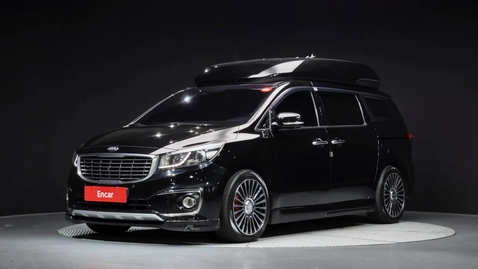 2015 Kia Carnival